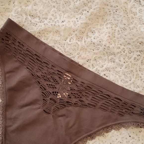 Victoria secret hiphugger underwear - Picture 8 of 9